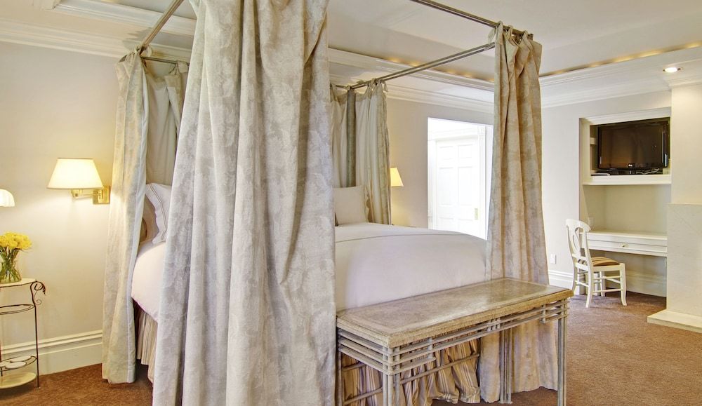Standard Room, 1 King Bed, Fireplace (Capitola Beach)