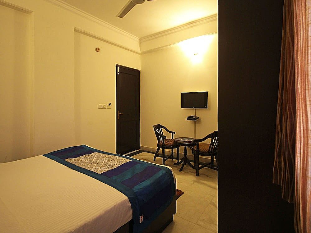 OYO 5741 Grand Highway Double or Twin Room 14