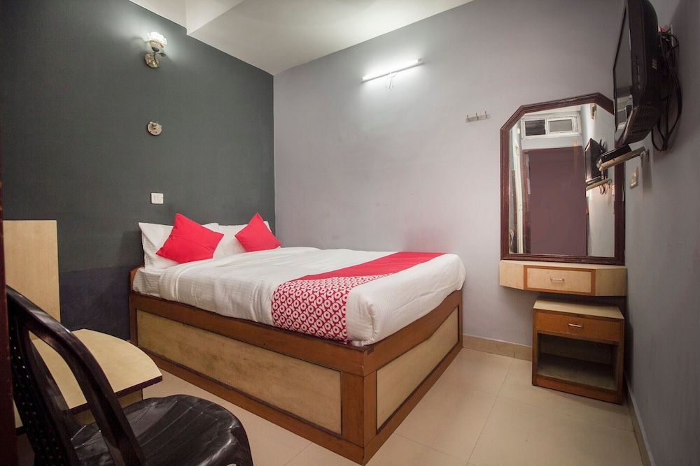 Hotel O Golden Moments Standard Double Room 5