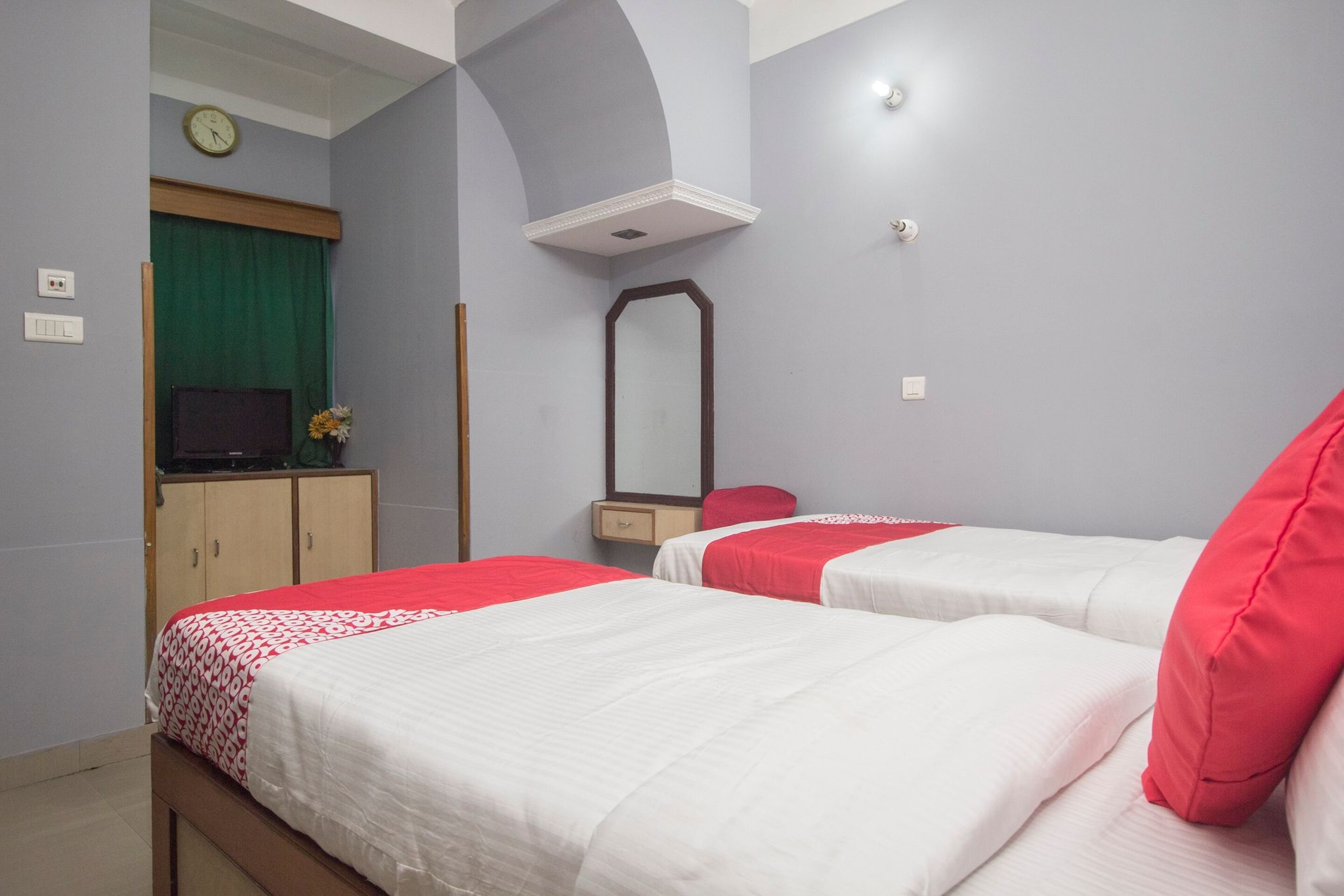 Hotel O Golden Moments Classic 2