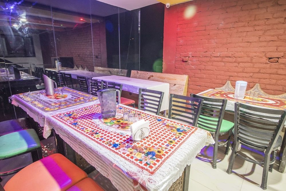 undefined Hotel Incredible 6