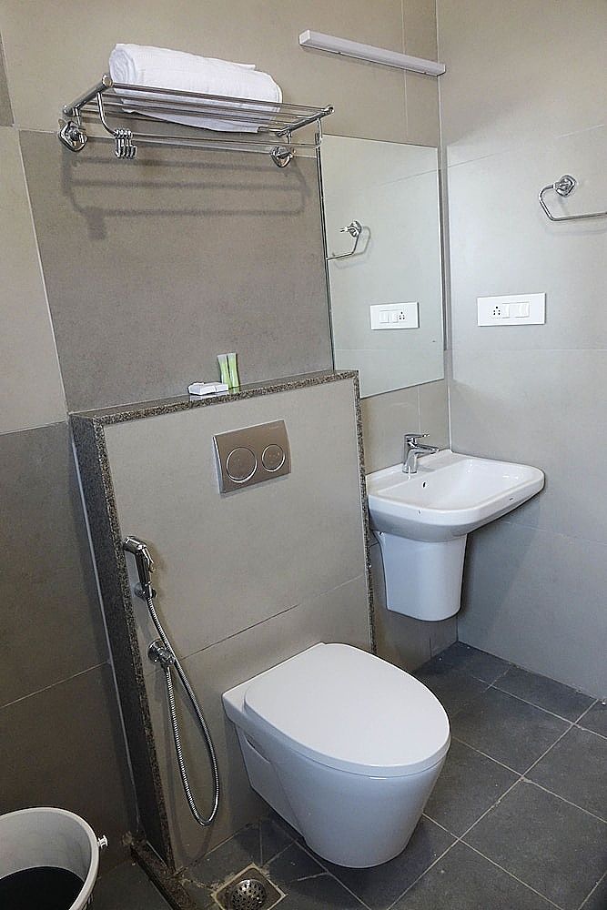 Hotel Abis grand Deluxe Ac Room 2