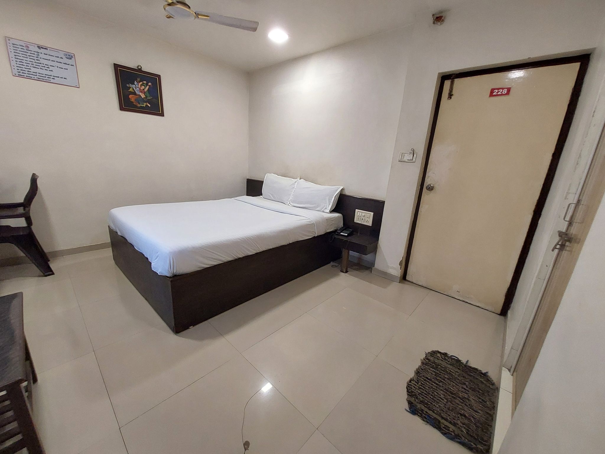 SUPER DELUXE 2 Bed(4 person) AC Room