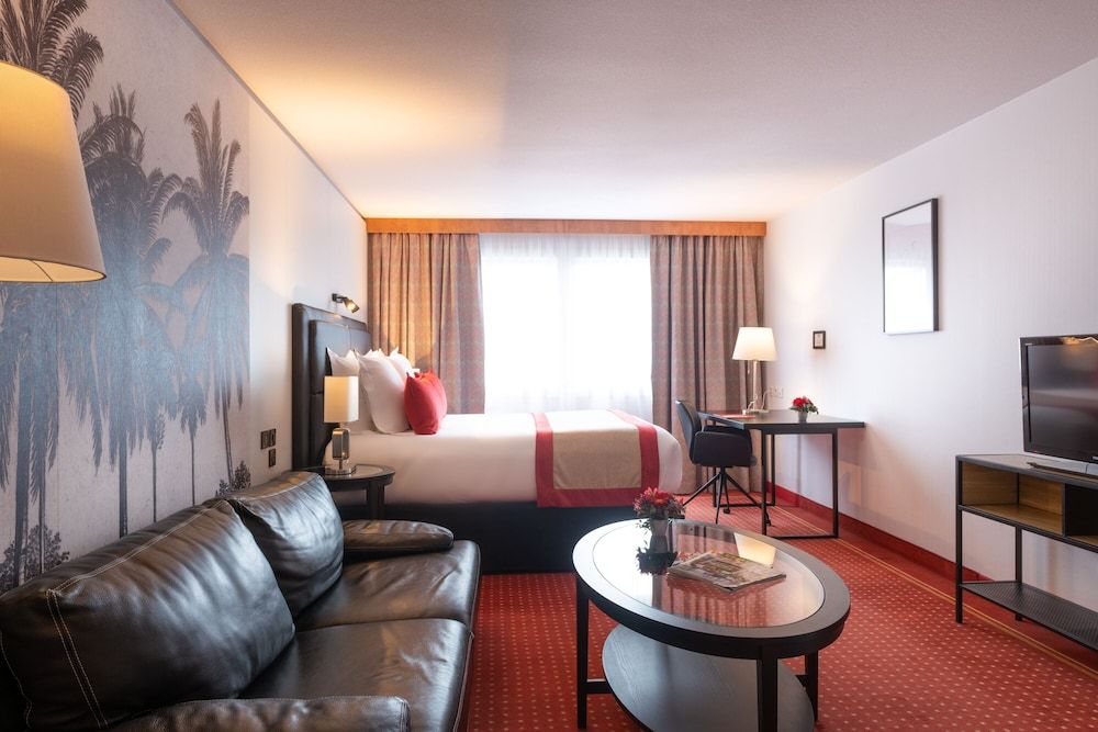 Room (Luxe)