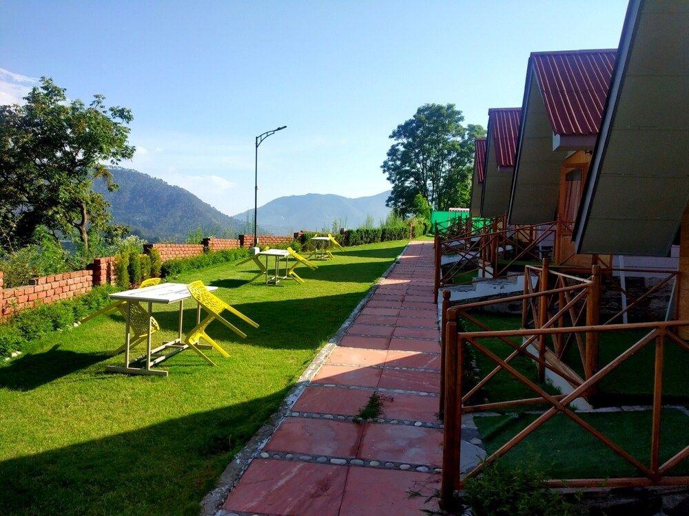 Niyama Jungle Resort Chail Hills Swiss Tent With Garden View 3