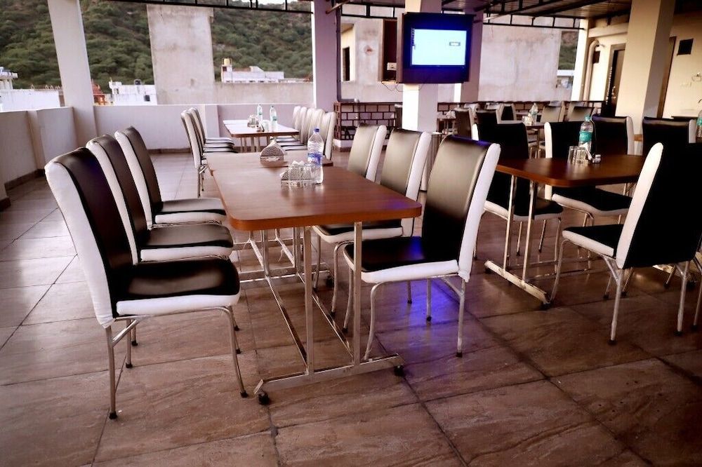 undefined Sunrise Palace 5