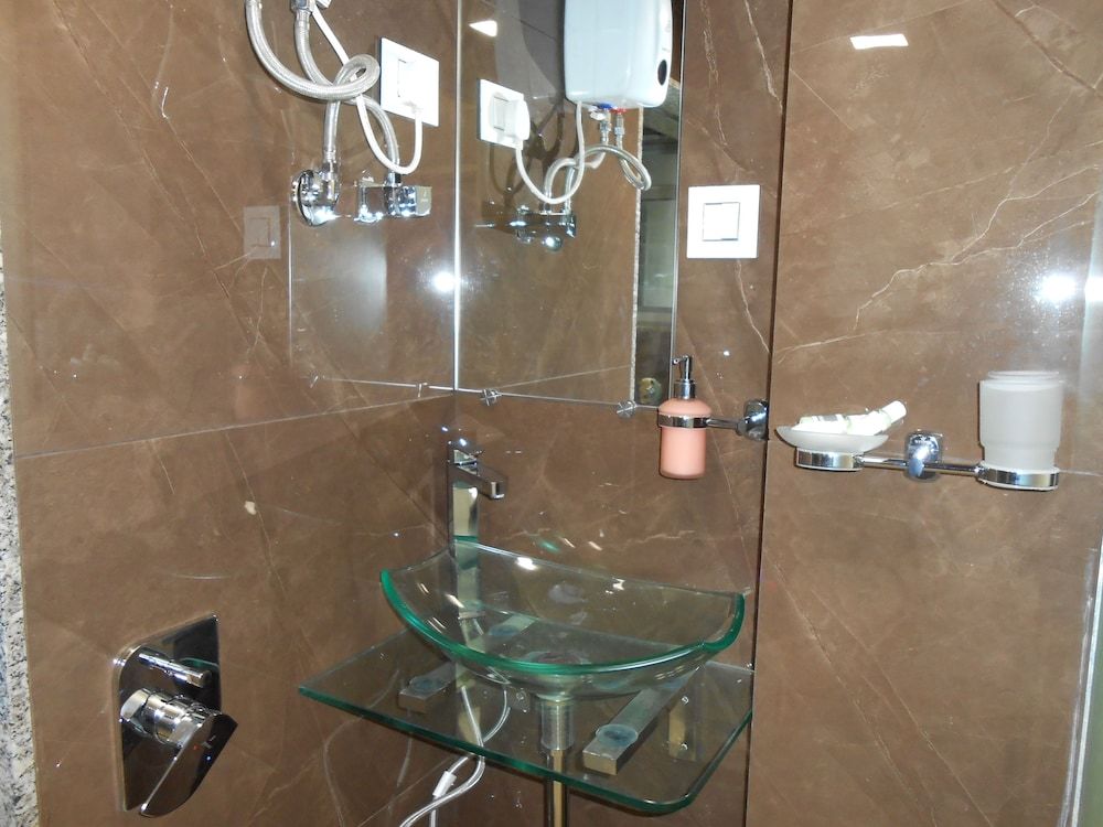 Hotel Radana | Hotel in Vashi Navi Mumbai Deluxe Room 18