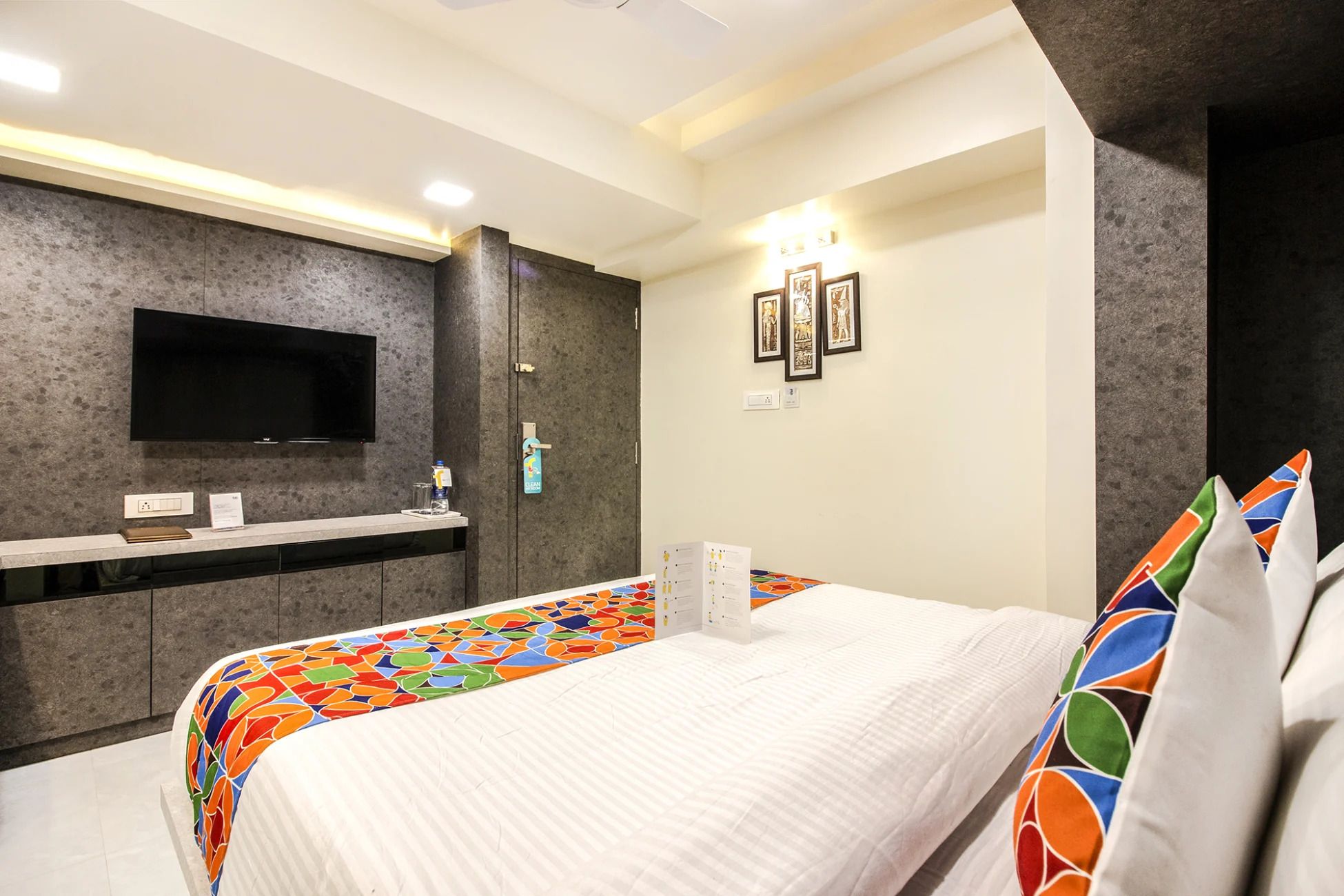 Hotel Radana | Hotel in Vashi Navi Mumbai Deluxe Room 11