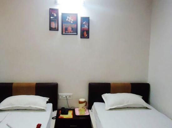 34670c8aad8edf6279675e01ea0ef049