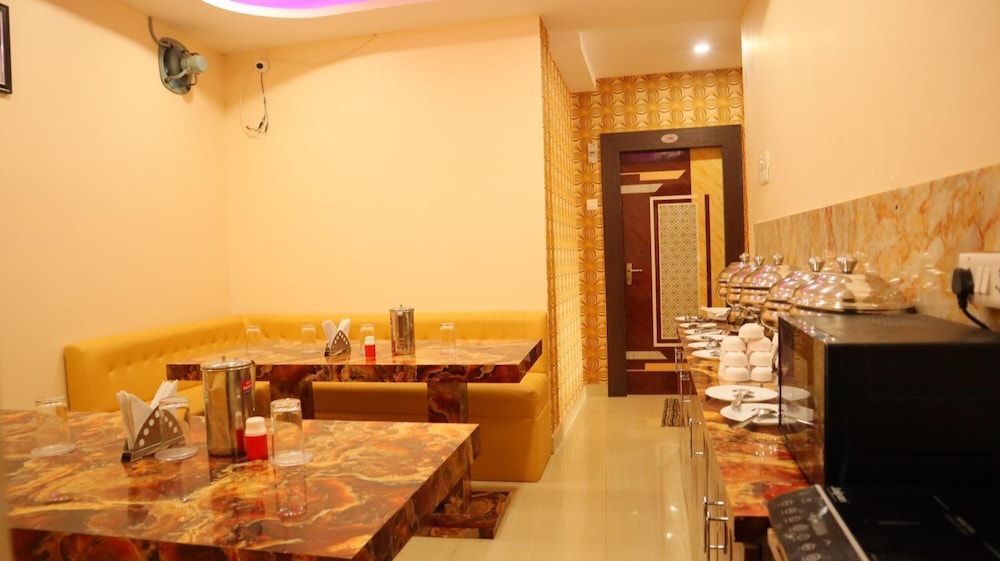 undefined Mahira Residency 8
