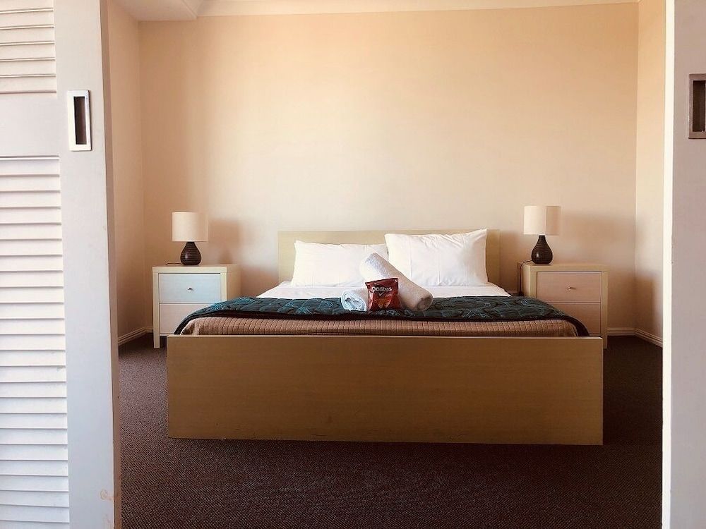 Paradise Island Resort Studio Apartment