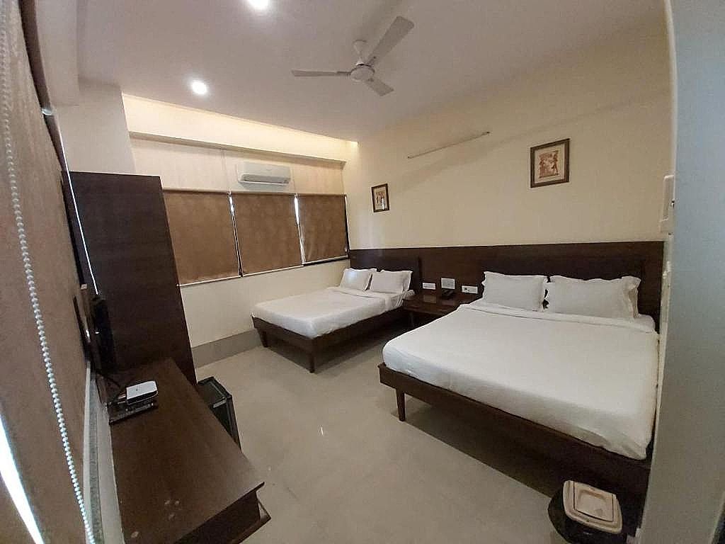Super Deluxe Room