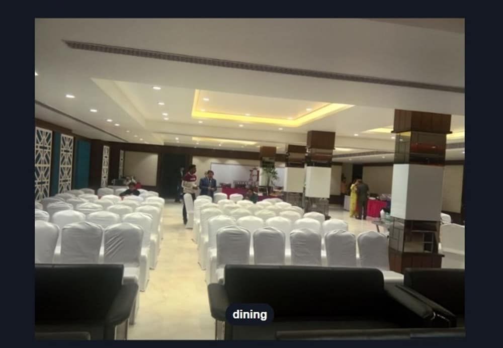 undefined Hotel Pearl Inn 9