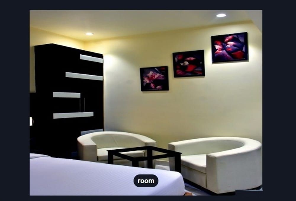 Hotel Pearl Inn Deluxe Room 5