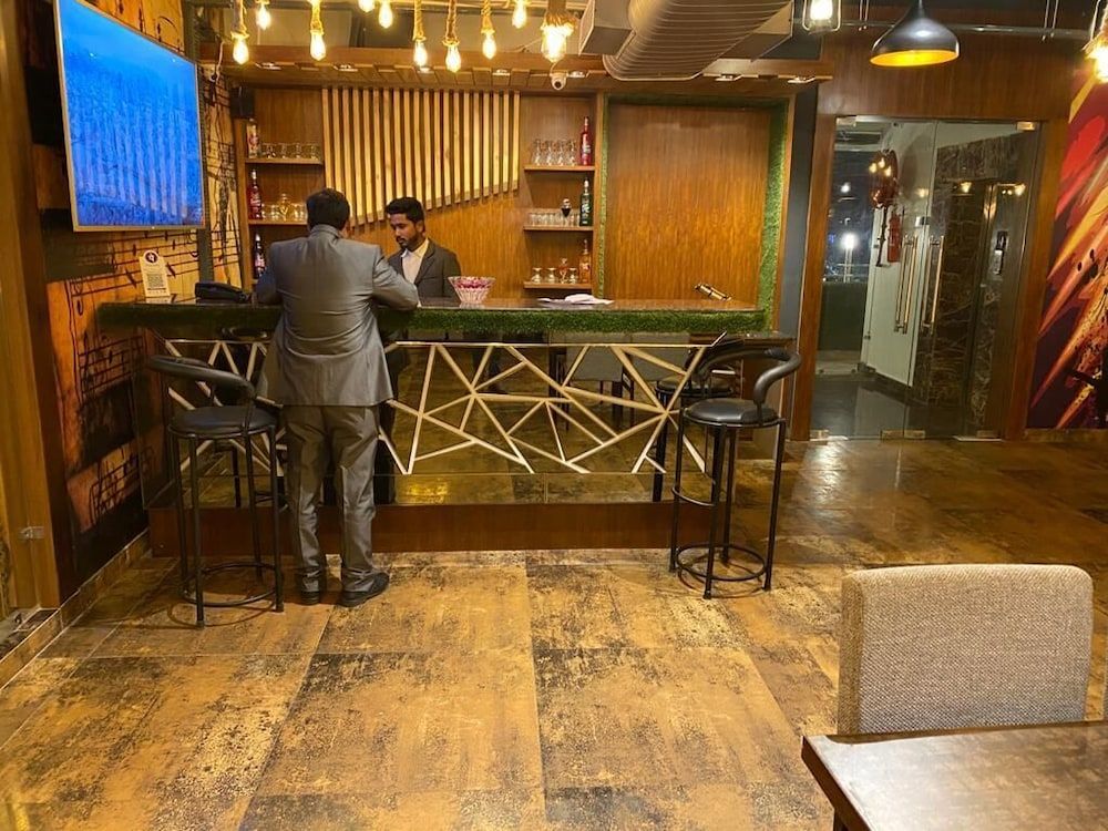 undefined Hotel Pearl Inn 7