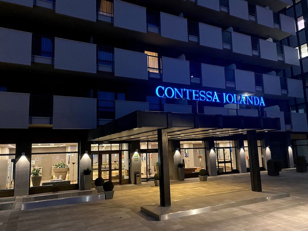 undefined UNA Hotels Hotel & Residence Contessa Jolanda Milano 2