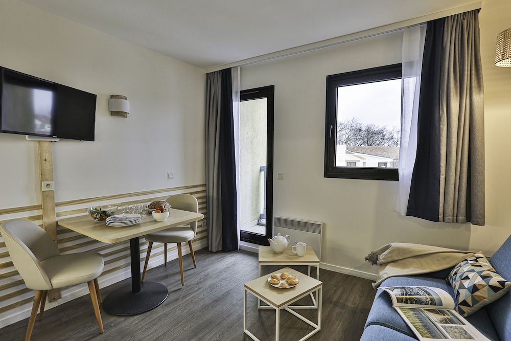 Pierre & Vacances La Rochelle Résidence Centre Studio 4 people - 1 sleeping alcove - Renovated 6