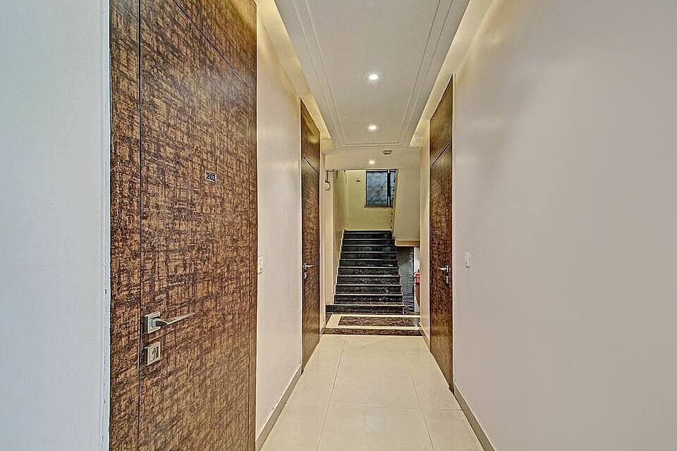 undefined Treebo Glassotel Near Ruby Hospital 3