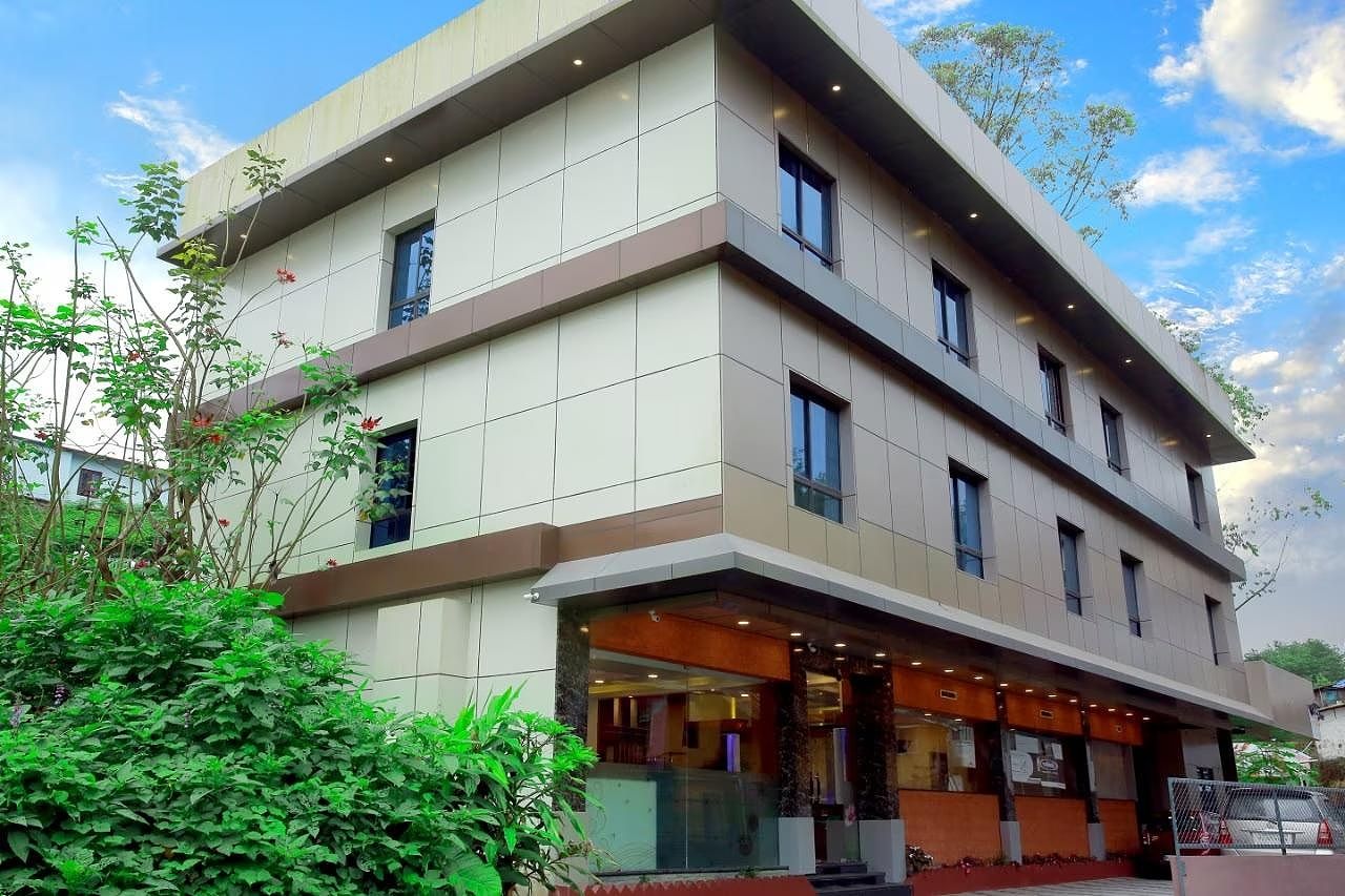 undefined Munnar Jungle Camp