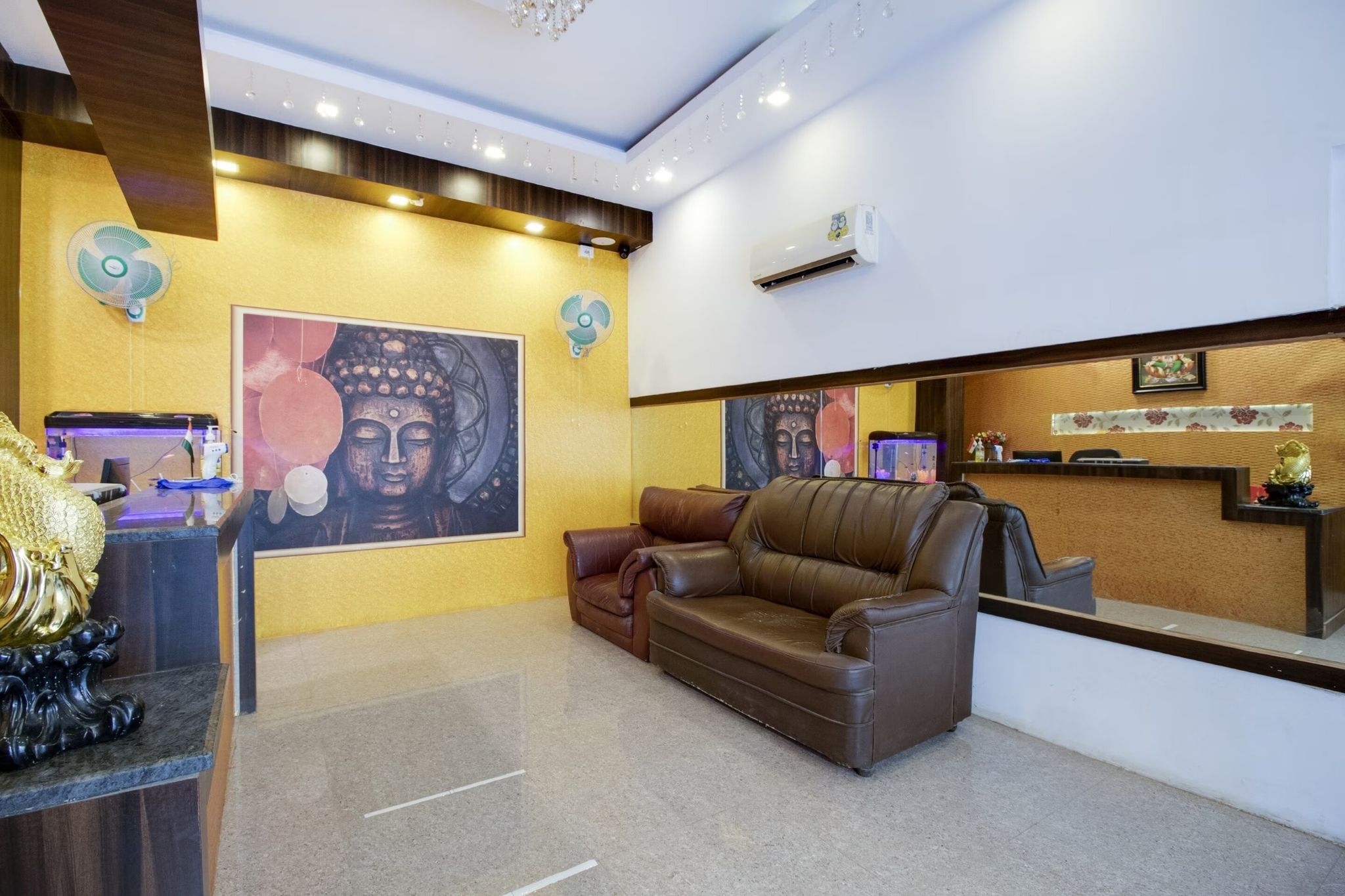 undefined OYO 75993 Hotel Shanti Nivas 3