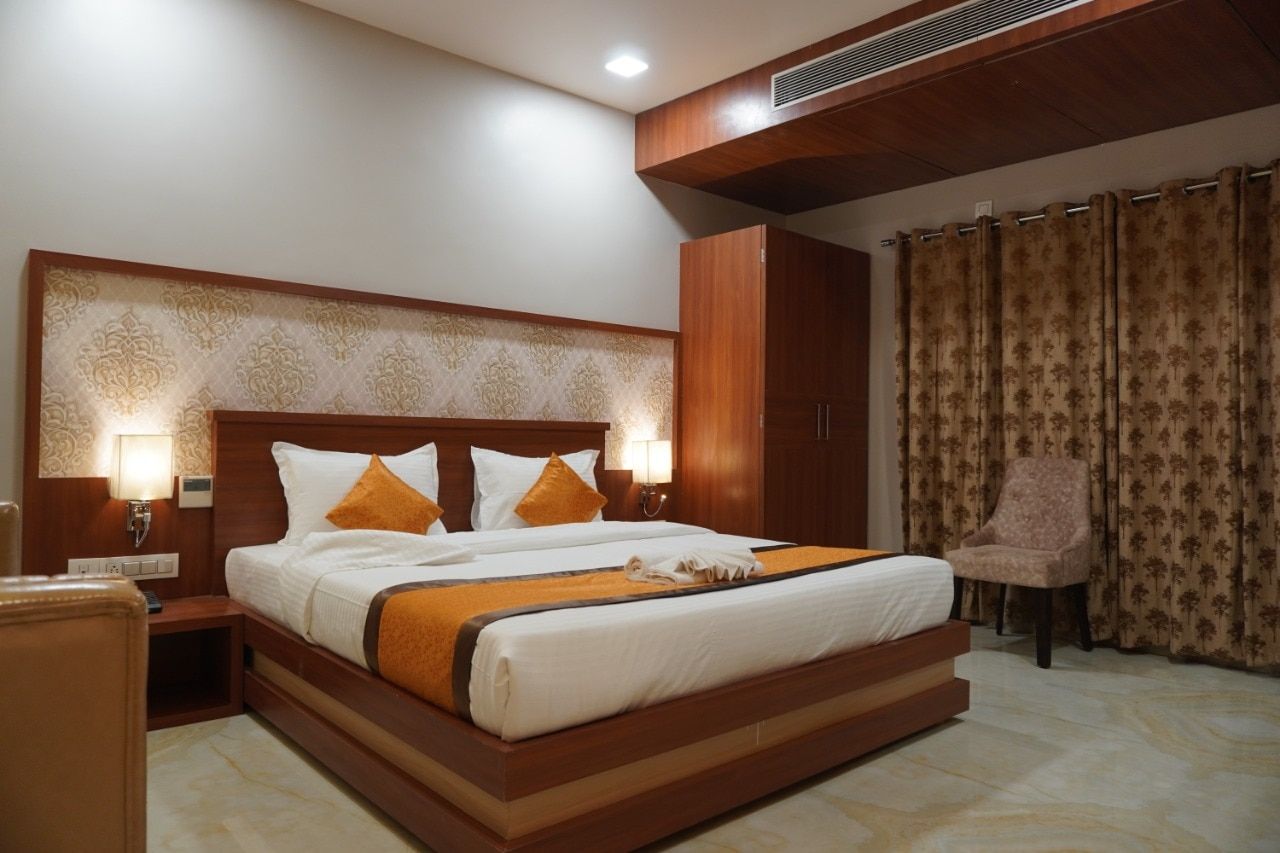 Hotel Surya International Executive room  2