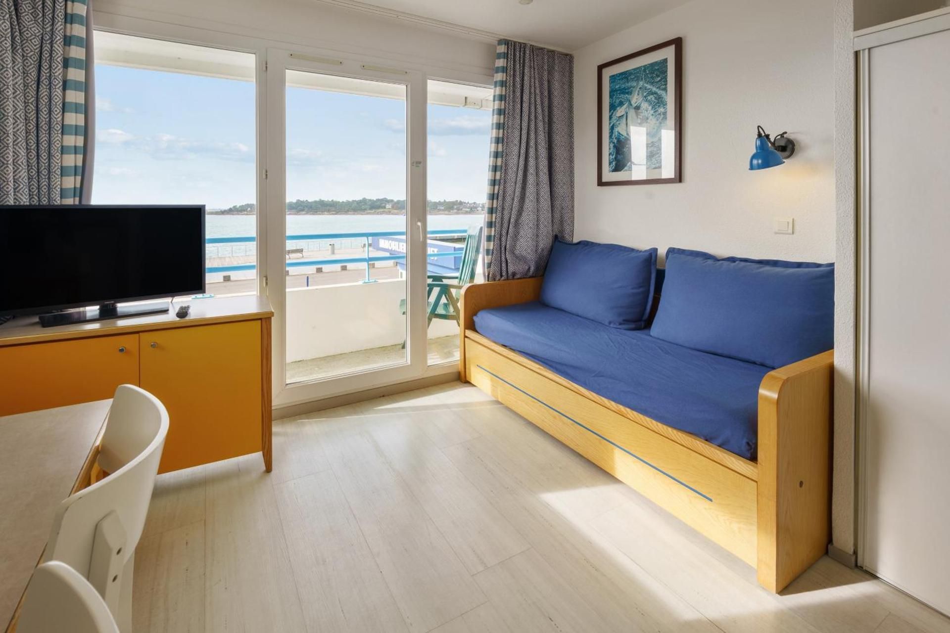 Studio with Sleeping Alcove and Balcony (4 Peoples) - Sea View