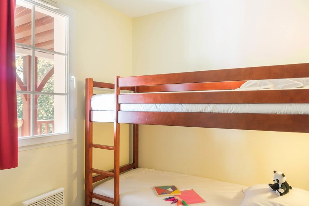 Appartement 6 personnes - 1 chambre + 1 coin nuit - Terrasse ou balcon