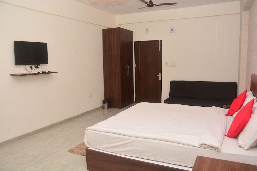 undefined Sai Shama Service Apartment 2