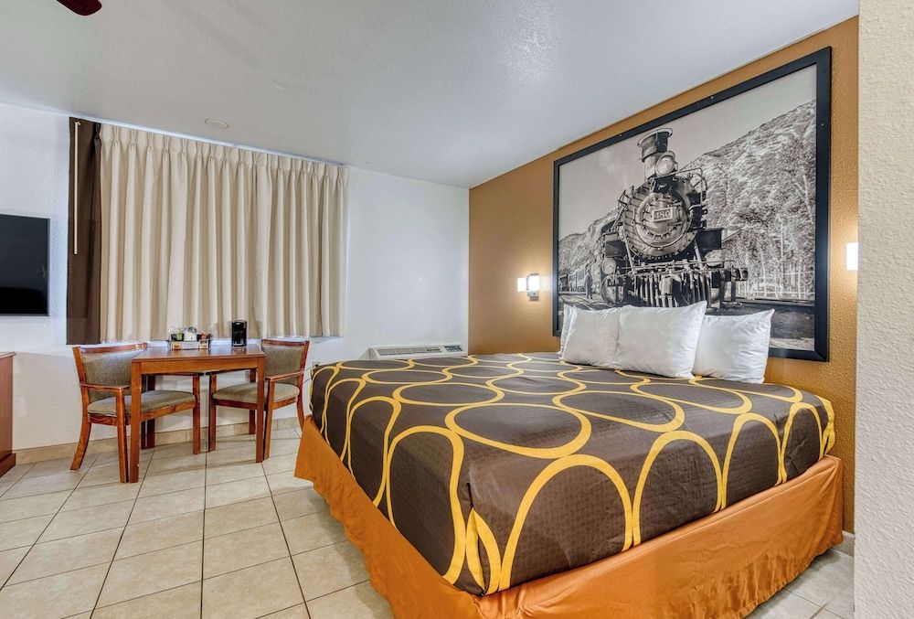Suite, Multiple Beds, Accessible, Non Smoking (Dog-Friendly)