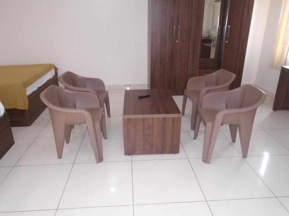 undefined SSR Residency 8