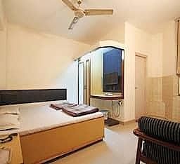 Super Deluxe Room