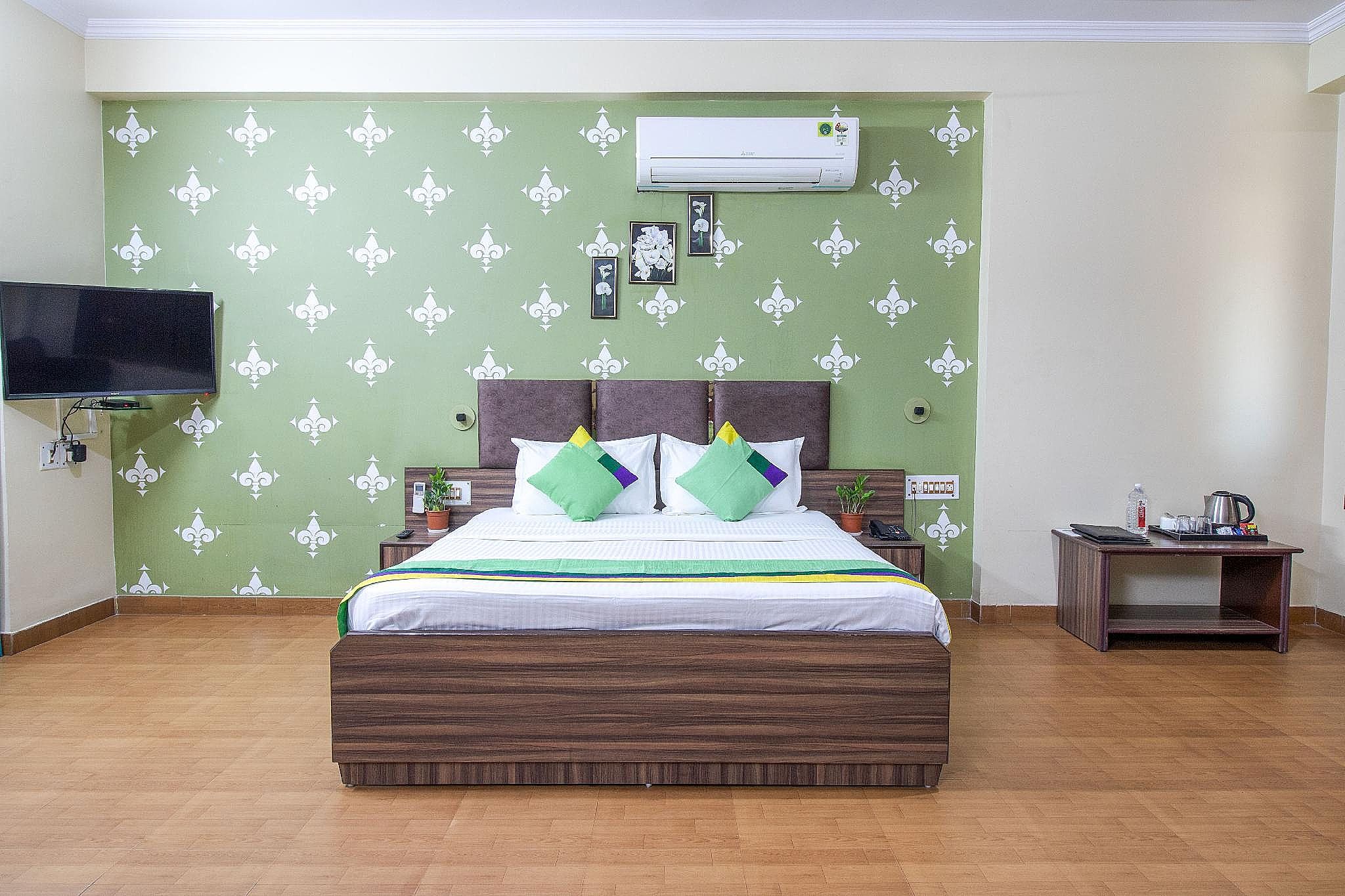 Treebo New Rockwell Vivek Vihar Deluxe Double Room