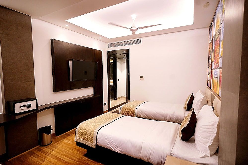 Hotel City Pride Deluxe Room 2