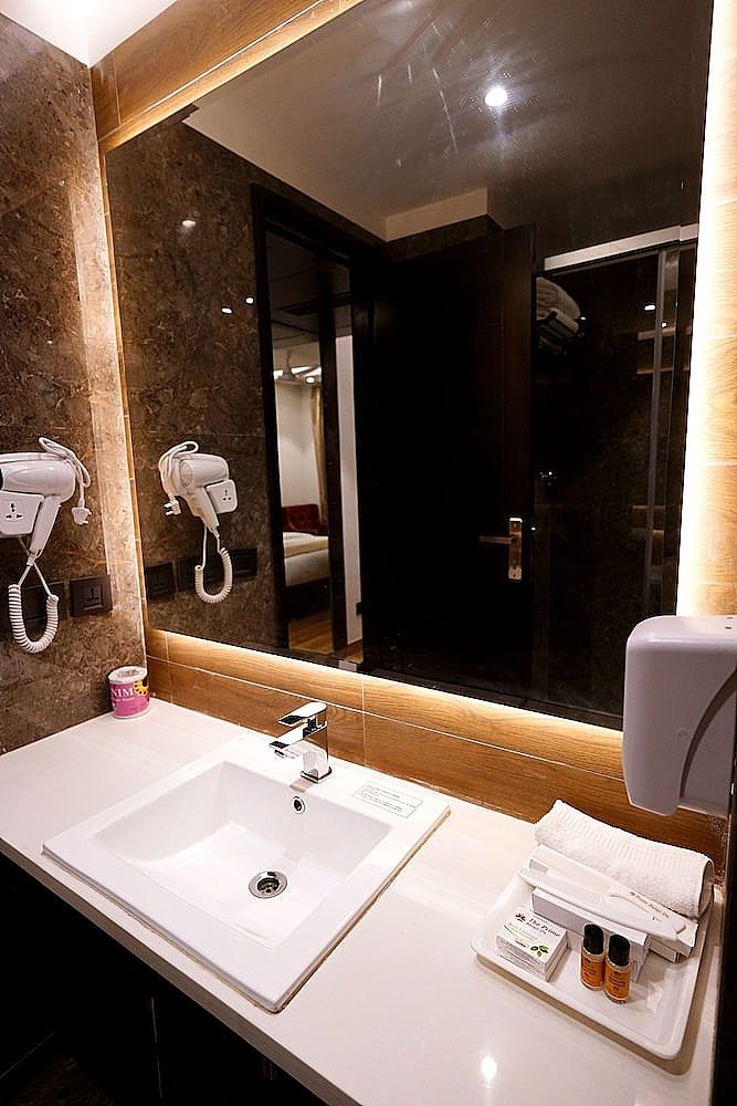 Hotel City Pride Deluxe Room 8