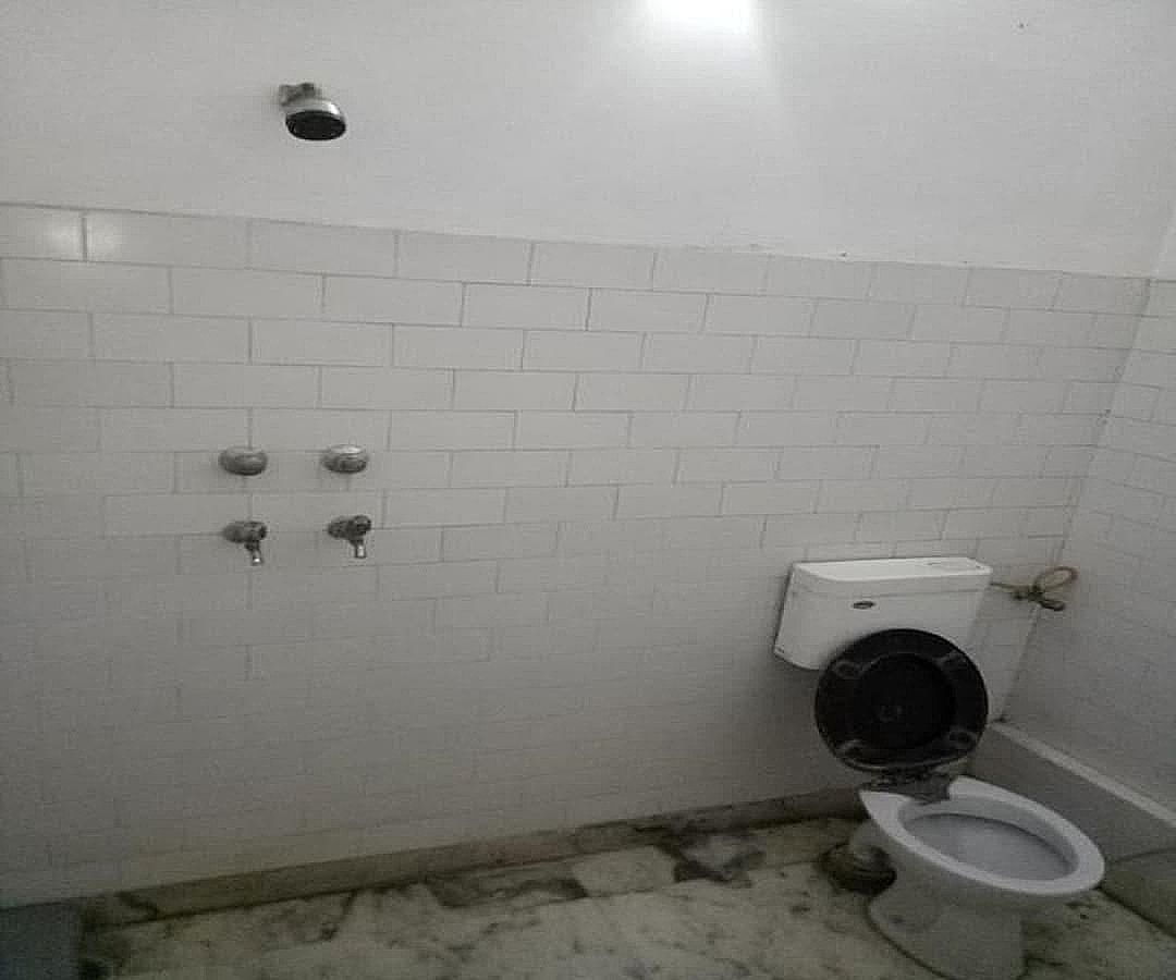 Rajdhani Hotel Standard AC Double Bed 6