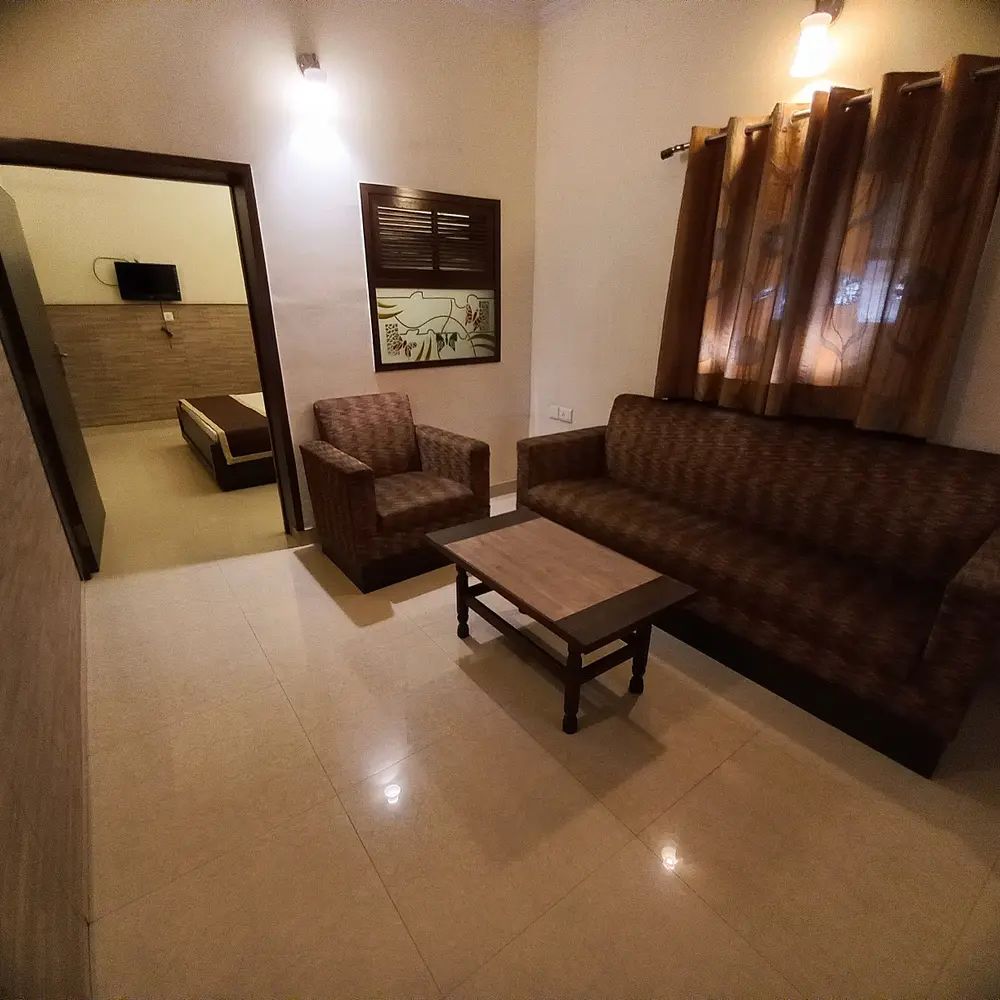 Rajdhani Hotel