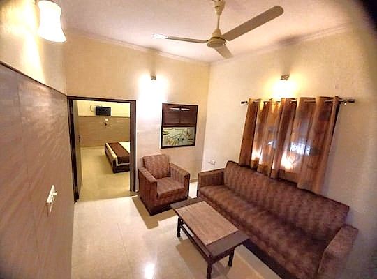 Rajdhani Hotel