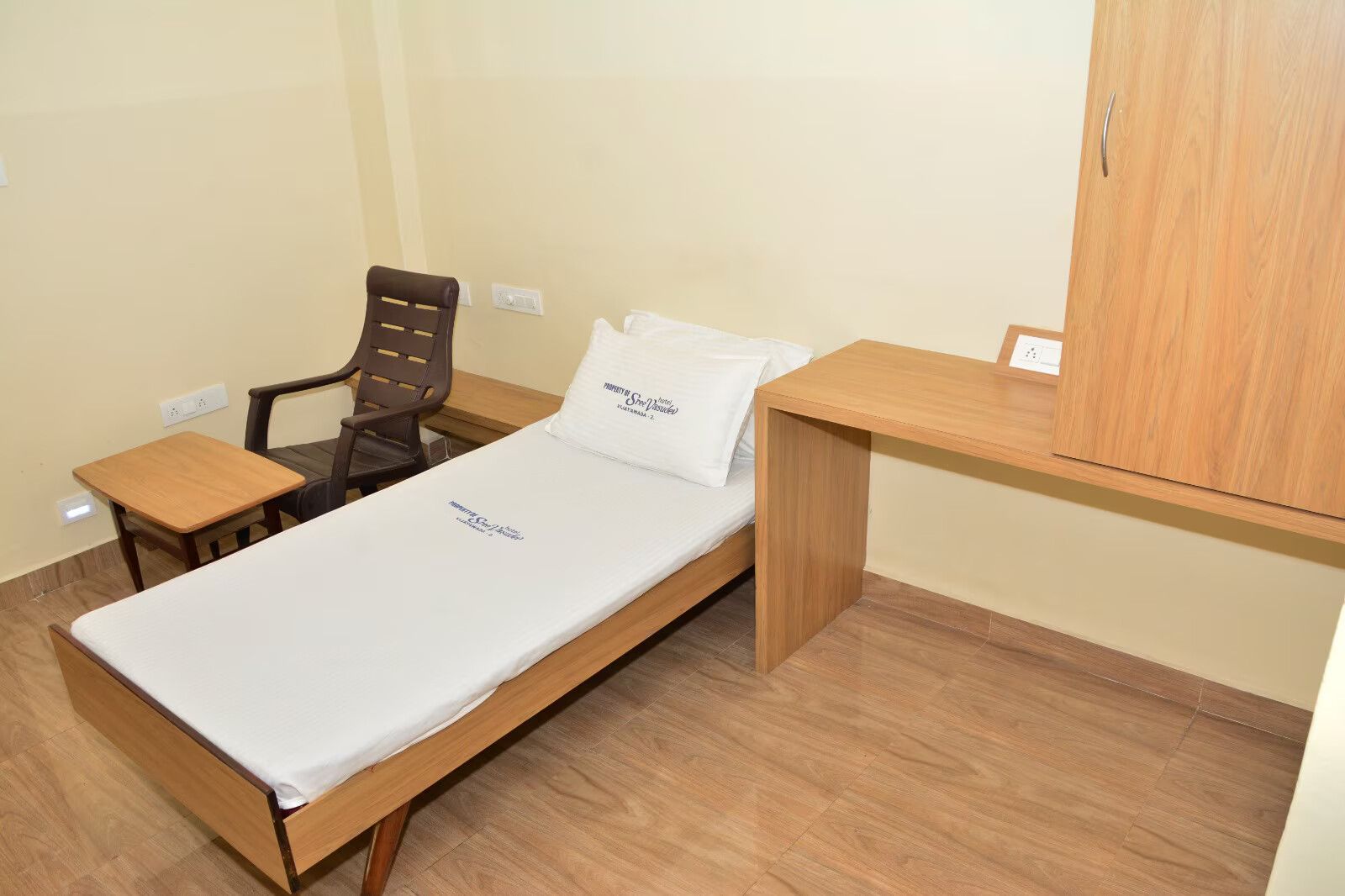 Hotel Sree Vasudev Double NonAc