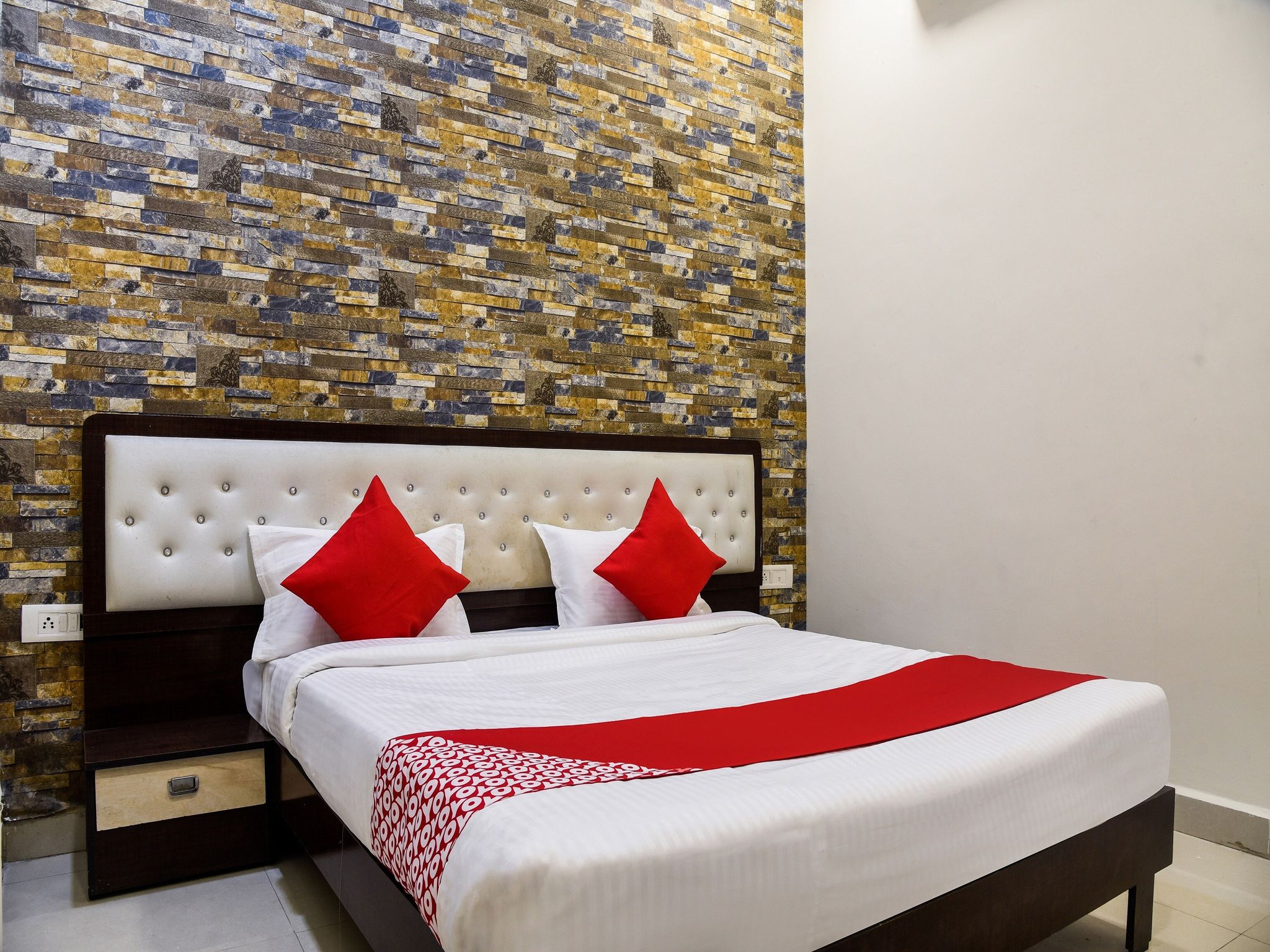 Hotel O StayCraft Deluxe 7