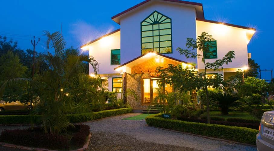 undefined Pops Hotel and Restaurant 8