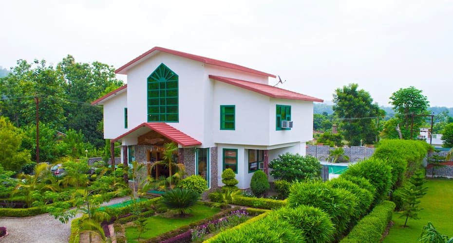 undefined Pops Hotel and Restaurant