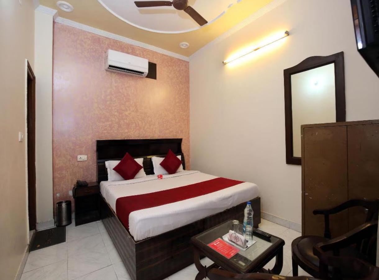 Hotel Shingar Regency Deluxe Room 2