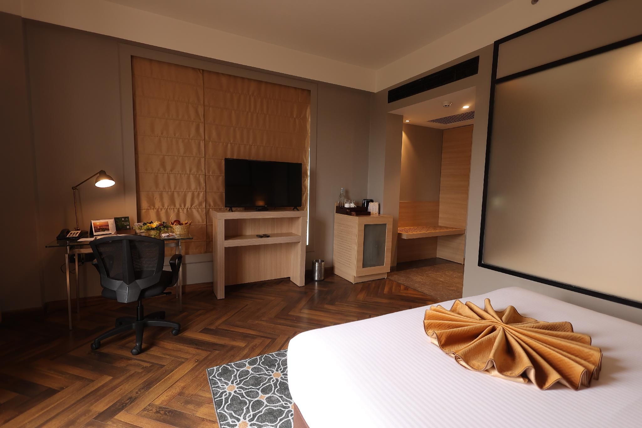 Boutique Room