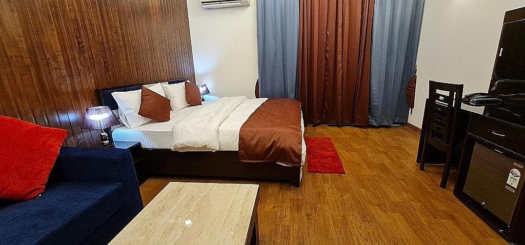 Premium Room