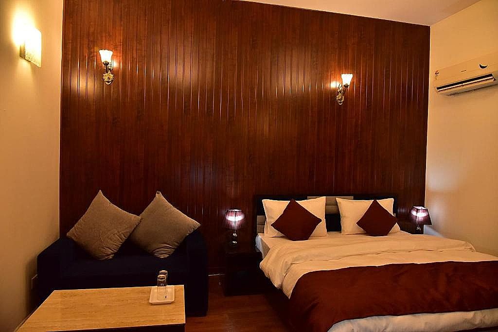 Premium Room