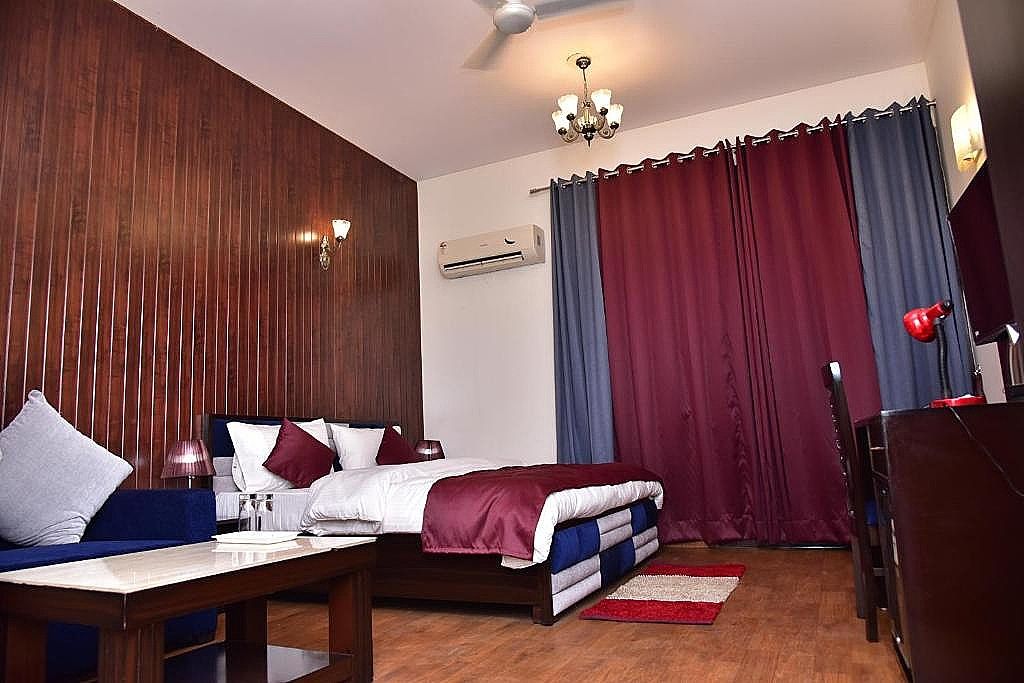Premium Room