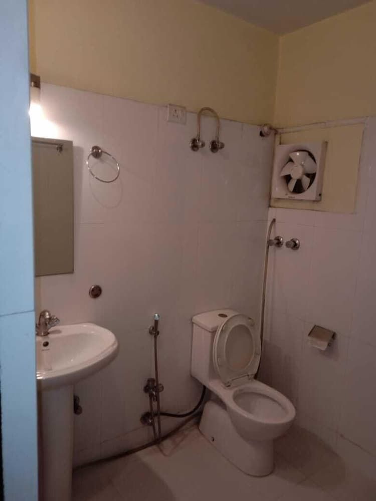 Hotel Radha Palace