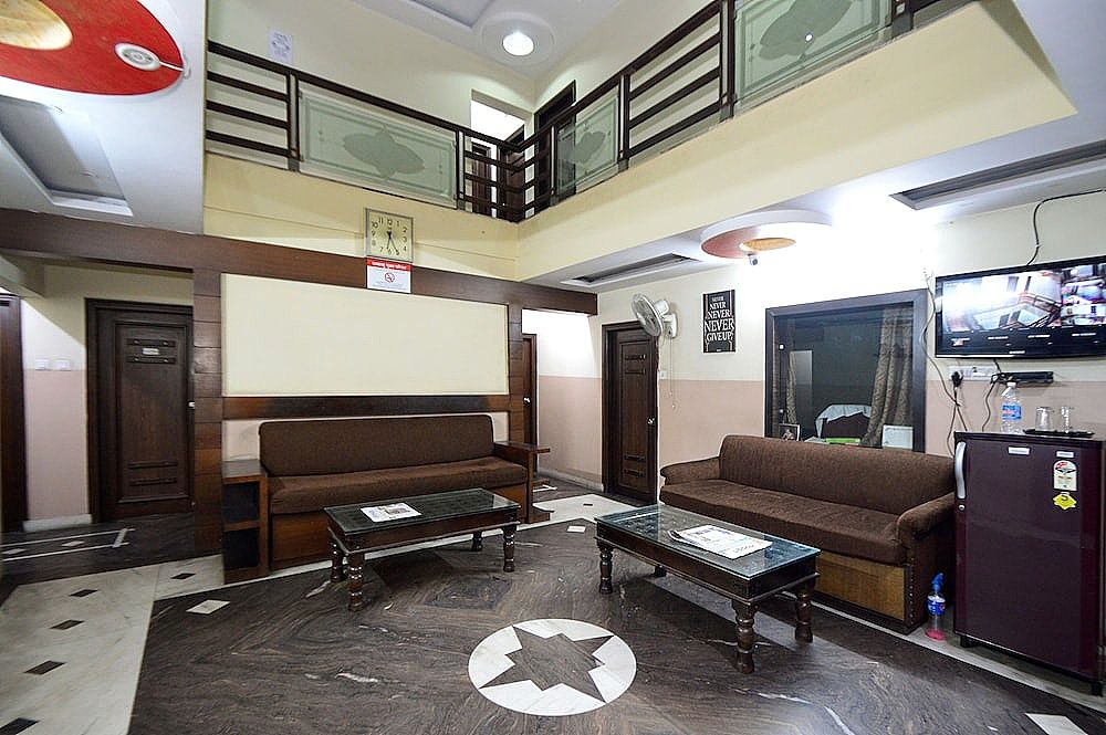 Hotel Radha Palace