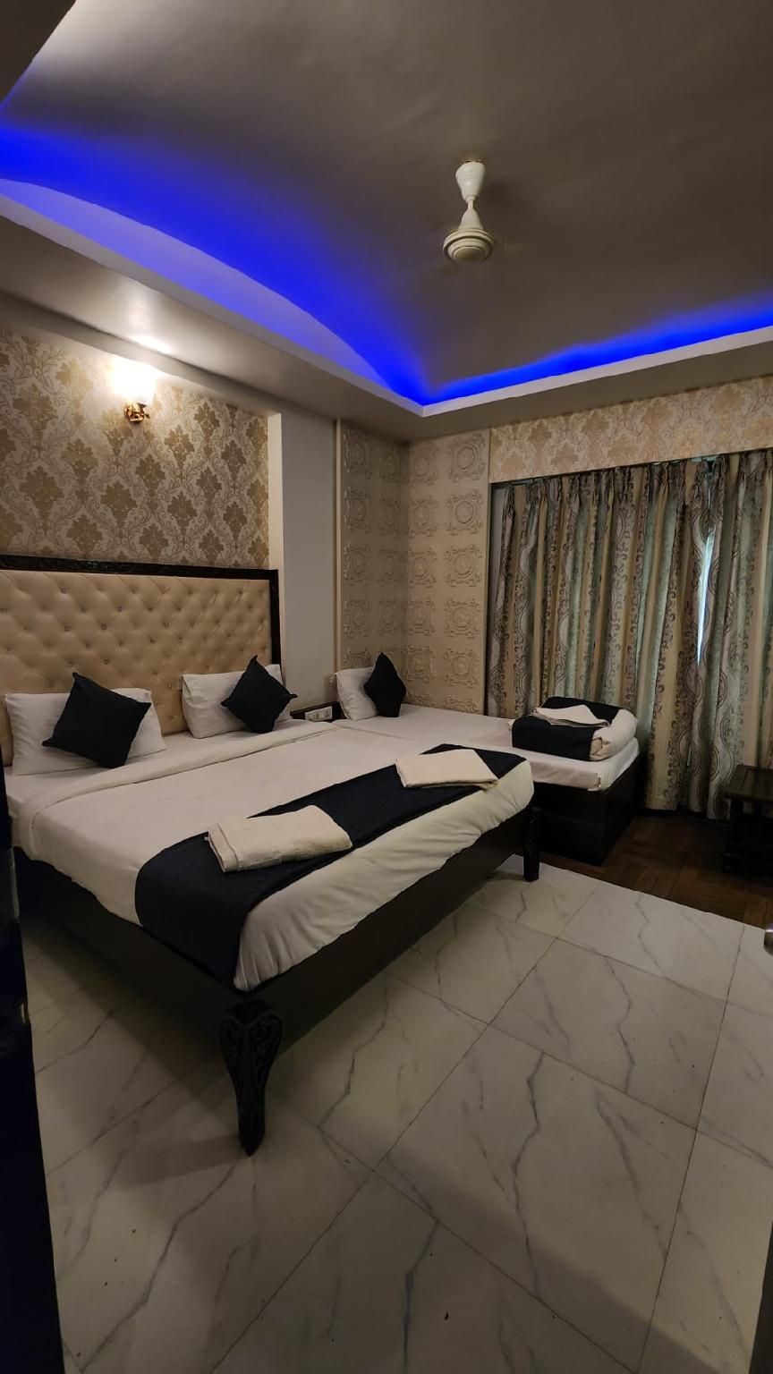 Triple Deluxe Room