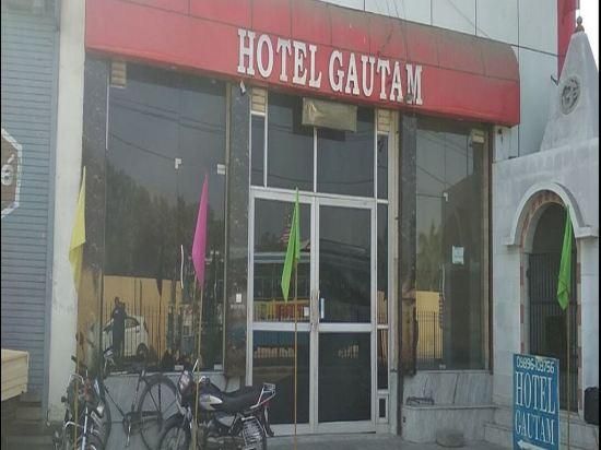 undefined Hotel Gautam 3